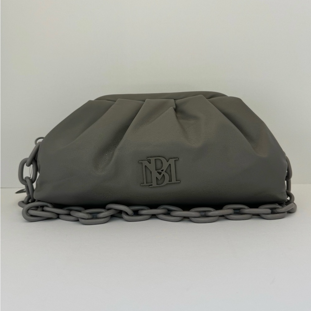 BADGLEY MISCHKA MSRP $129 Vegan Leather Grey Wrapped Frame Clutch Chain Strap
